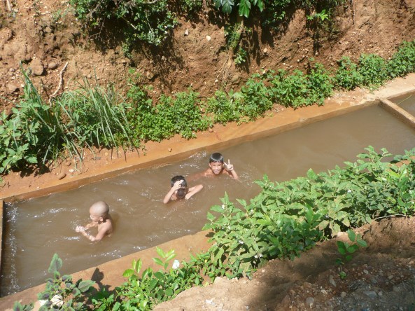 baignade sur la un systeme d'irragation
