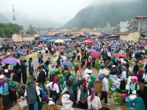Marche colore de Mao Vac au dimanche