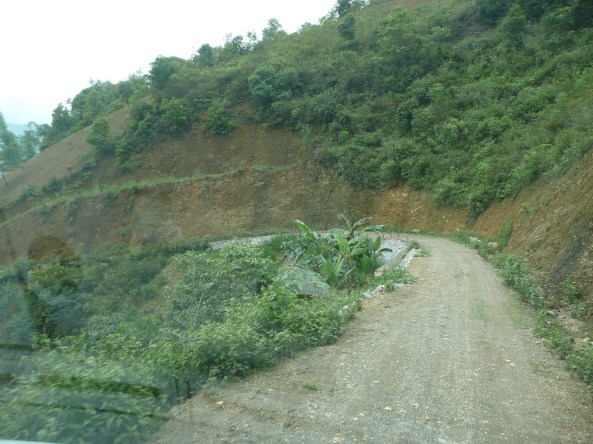 Sur le chemin vers le village des LOLOS NOIRS
