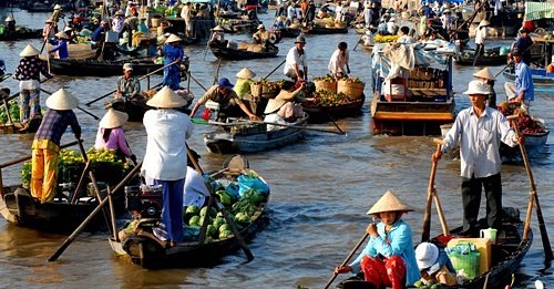Marche flotttant du delta du Mekong