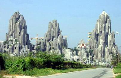 Montagne de marbre a Da nang