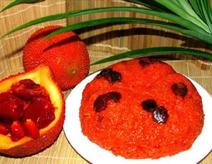 Le riz gluant cuit a la vapeur